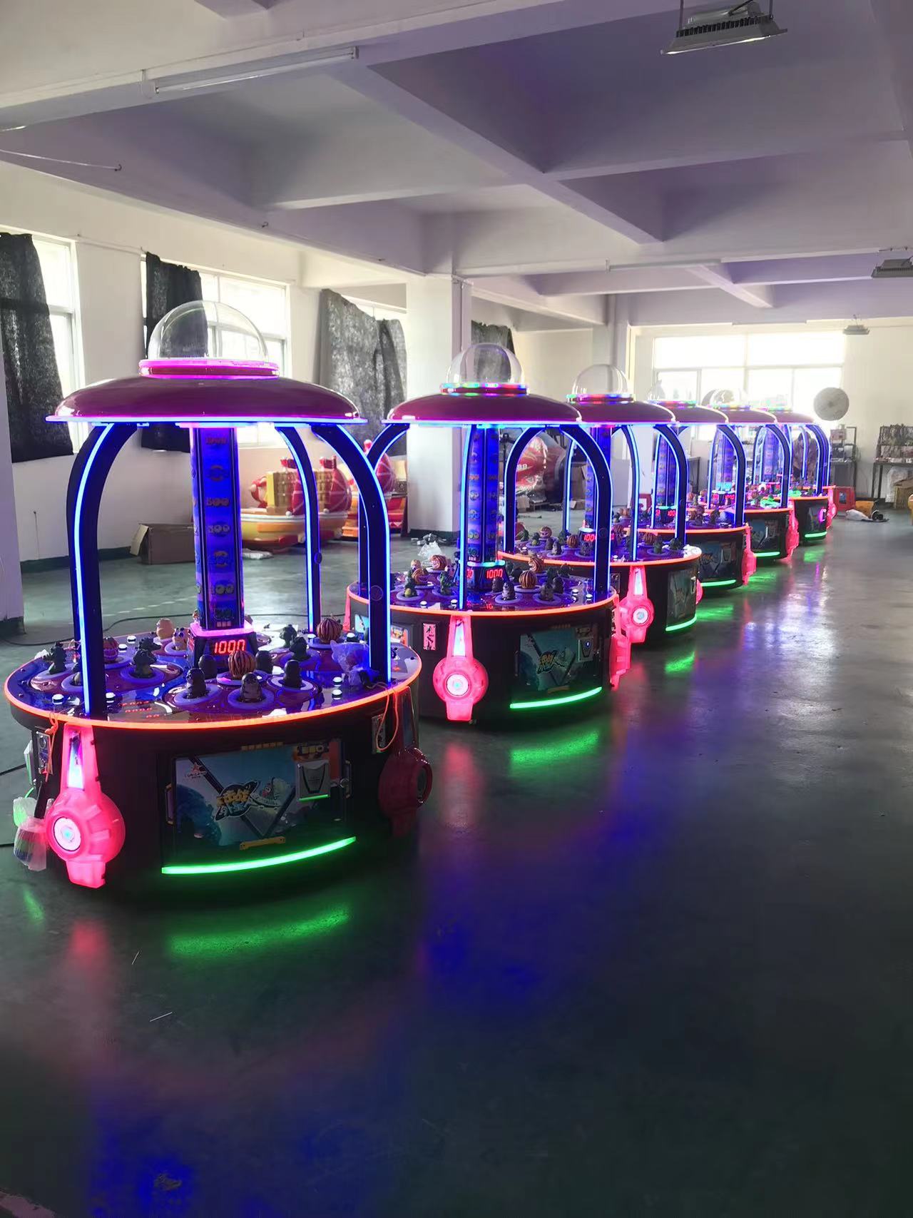 雕游动漫游艺机生产车间